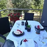 Lea Apartman Veli Jezenj