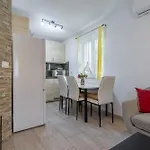 Lea Apartman