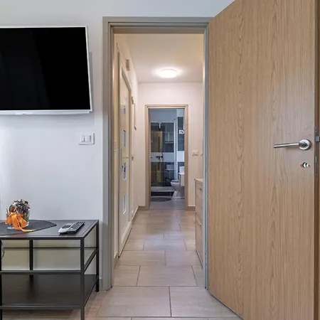 Lea Apartment
